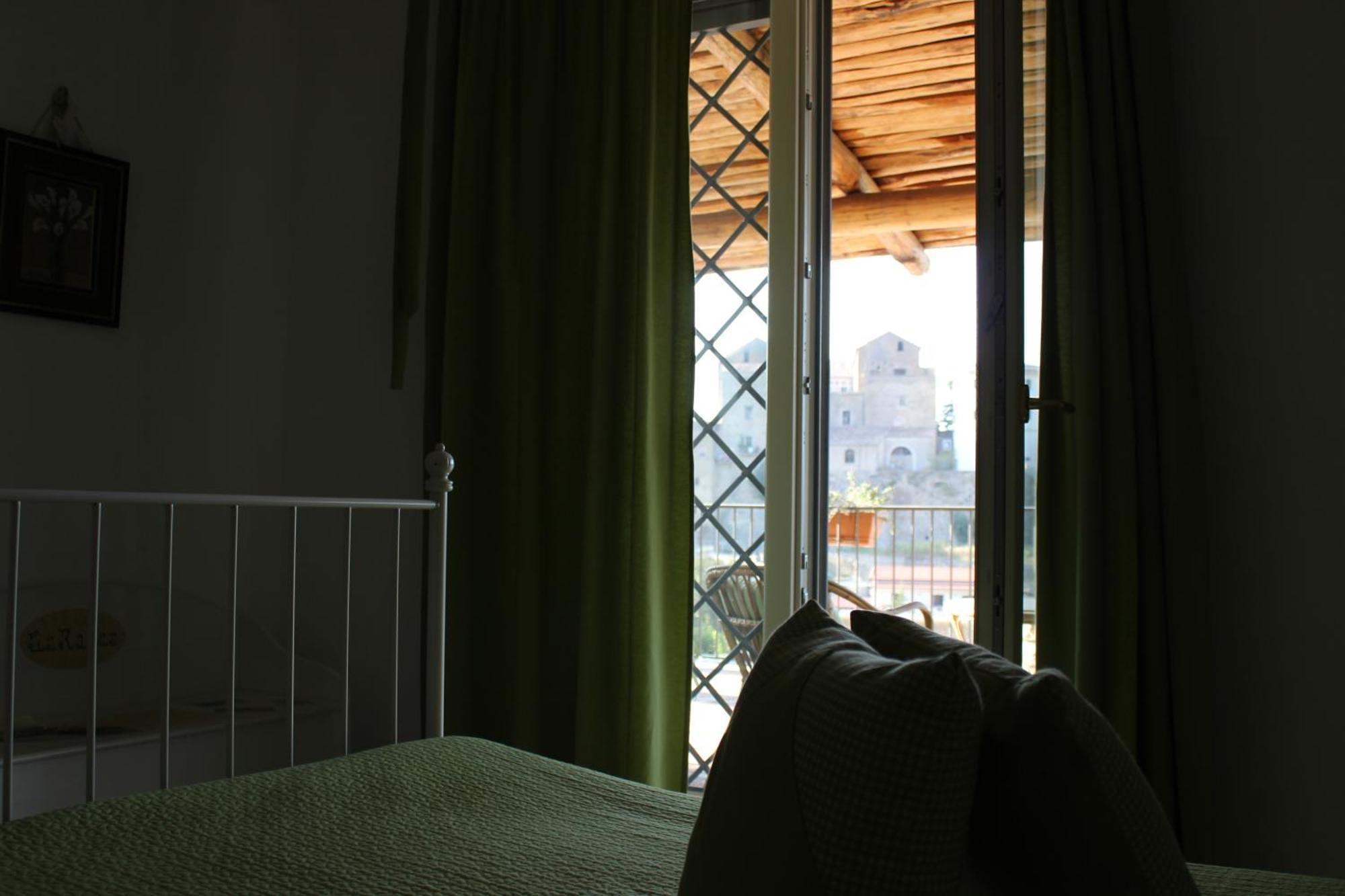 Le Rocce Bed and Breakfast SantʼAgata deʼ Goti Eksteriør billede